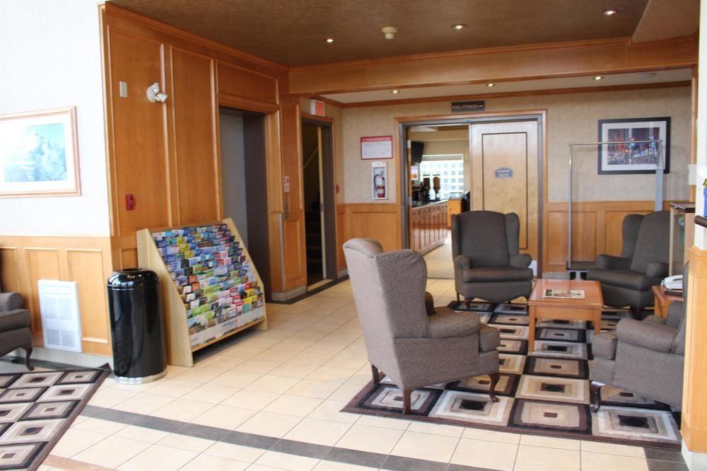 Best Western King George Inn & Suites Surrey Ngoại thất bức ảnh