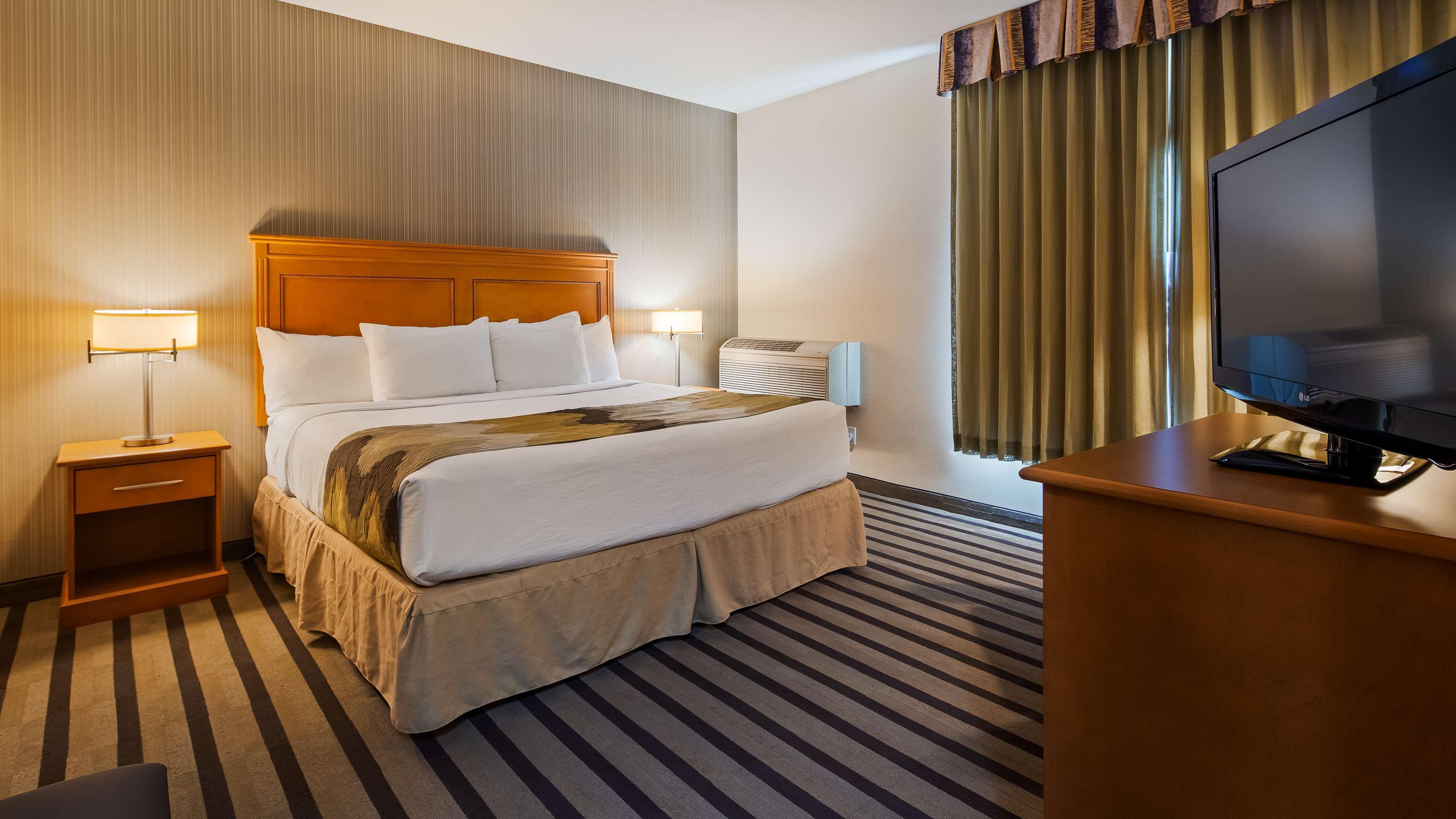 Best Western King George Inn & Suites Surrey Ngoại thất bức ảnh
