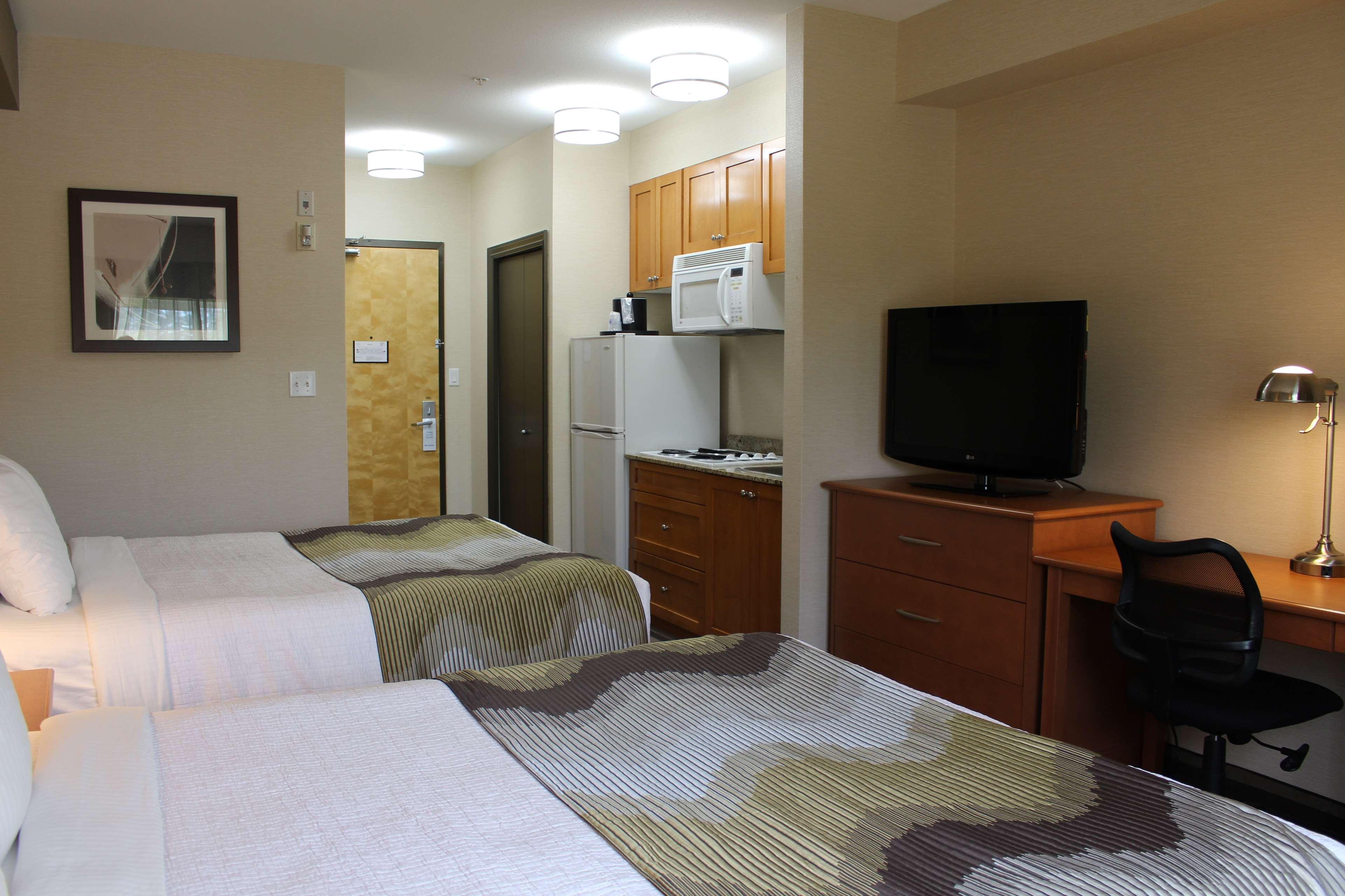 Best Western King George Inn & Suites Surrey Ngoại thất bức ảnh