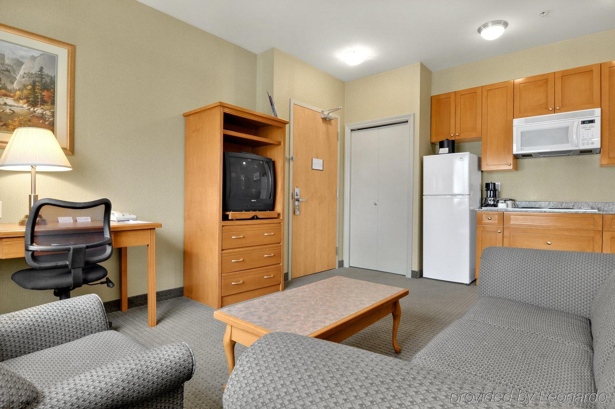 Best Western King George Inn & Suites Surrey Ngoại thất bức ảnh
